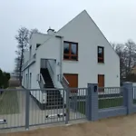 아파트 Z Ogrodkiem 트르제삭츠