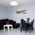 아파트 Z Ogrodkiem *